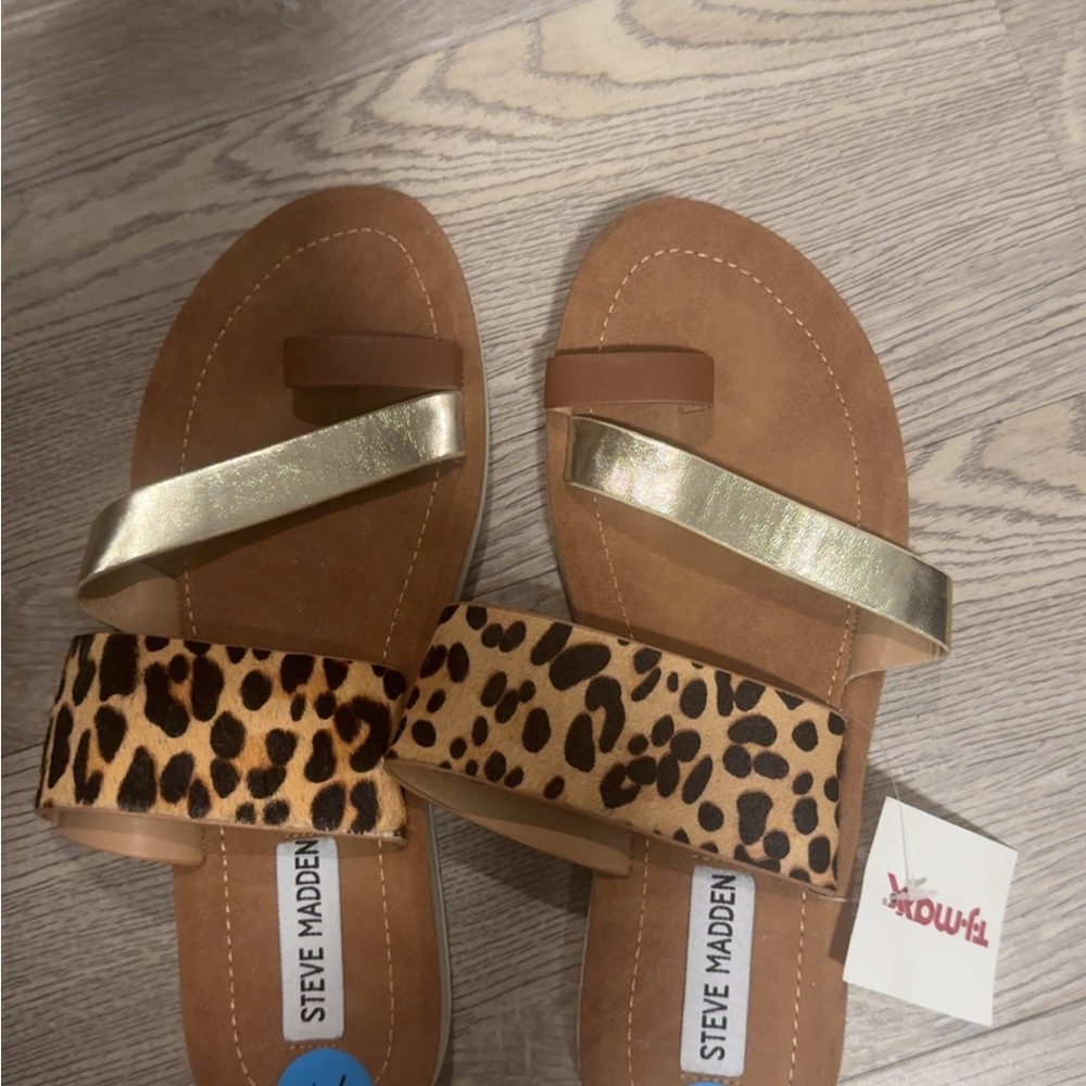 Steve Madden Gold and Leopard Print Sandals